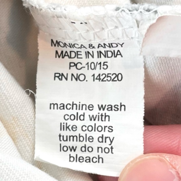 MONICA & ANDY • White/Grey/Yellow Baby Chick Print Sleeper Gown - Picture 14 of 16